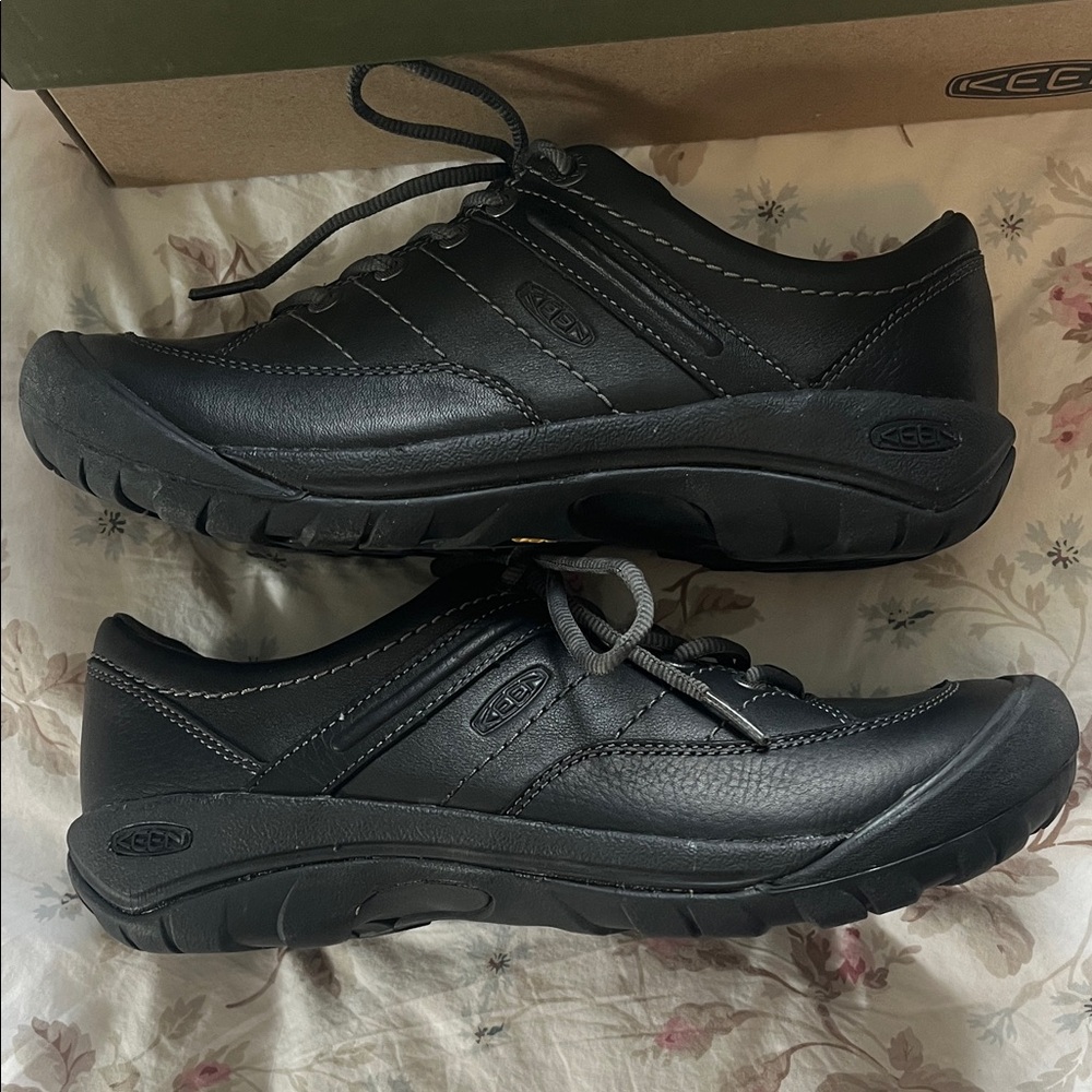 Keen Presidio Casual WOMENS Shoes in black